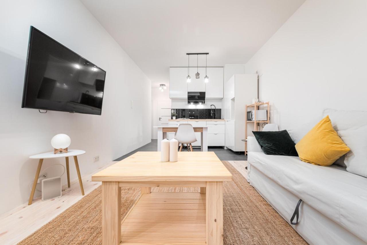 Przerwana 11A By Homeprime Varsovia Exterior foto